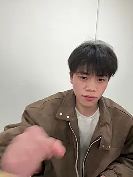 Snapshot of aiai88-1 chatting on 03-08-26, 02:32 aiai88-1 online show from 03-08-26, 02:32