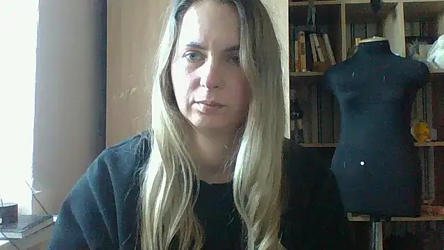 Mollie365 online show from 03-11-26, 11:49