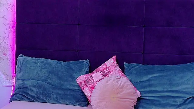 NataliaCroft online show from 03-25-26, 03:40