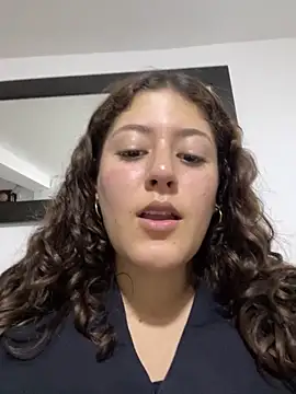 Snapshot of Lizzy_hott chatting on 03-14-26, 01:55 Lizzy hott online show from 03-14-26, 01:55