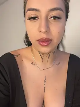 CarolQueen1  online show from 03-17-26, 01:03