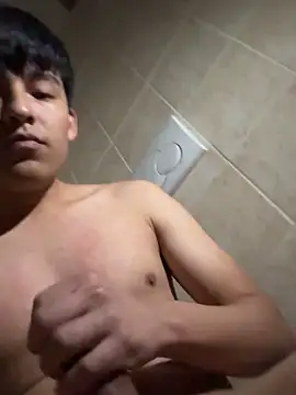 uunico22anni online show from 03-14-26, 06:24