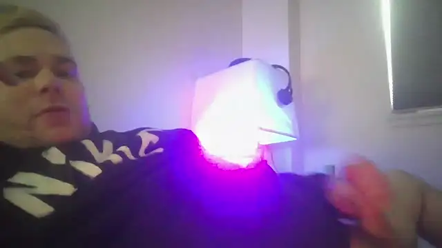 occasionalride1 online show from 04-06-26, 02:07