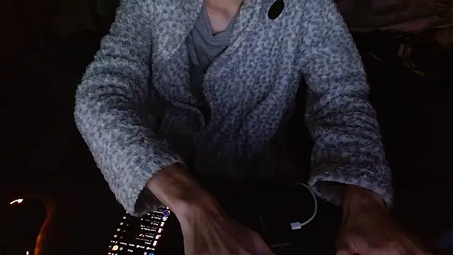 raisse1 online show from 03-11-26, 10:38