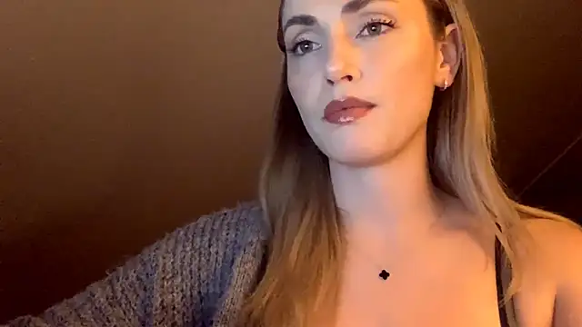 ScarlettSensitive online show from 04-10-26, 08:24