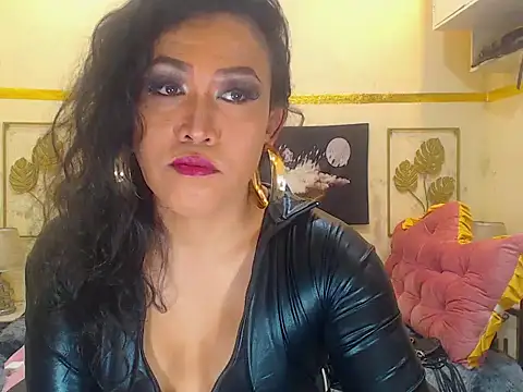 Tranishasha online show from 03-11-26, 02:56