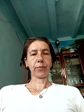 Snapshot of Tania9876 chatting on 05-15-26, 08:21 Tania9876 online show from 05-15-26, 08:21