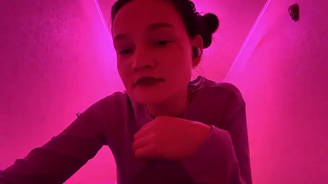 Hannatrai online show from 03-11-26, 05:30