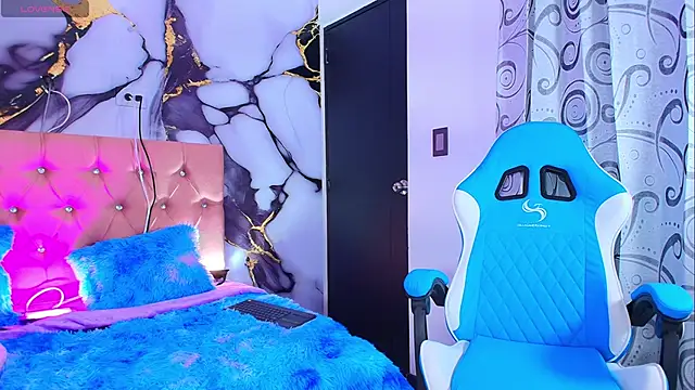 Megaan  foxx online show from 03-11-26, 08:04