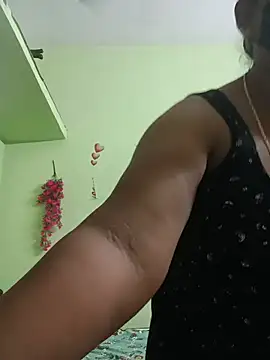 Snapshot of telugutanuja_ chatting on 07-11-26, 08:39 telugutanuja online show from 07-11-26, 08:39