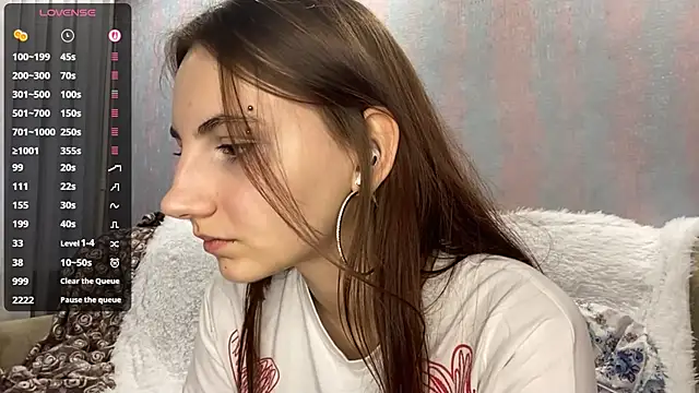 AlisaBloom online show from 04-17-26, 04:10