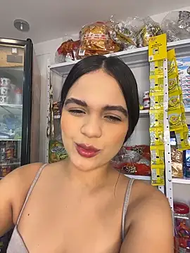 Bella-Ferrer online show from 05-30-26, 07:11