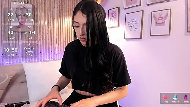 Zoey monroe online show from 04-08-26, 12:27