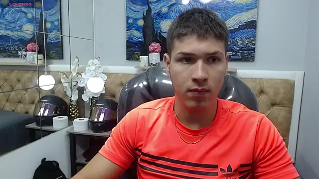 AlessandroFranco online show from 04-07-26, 01:33