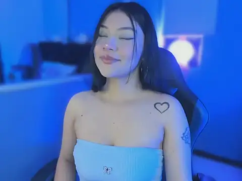 emelyporch online show from 03-17-26, 05:44