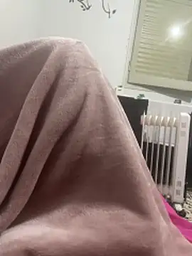 LeiAaron9810 online show from 03-11-26, 01:33