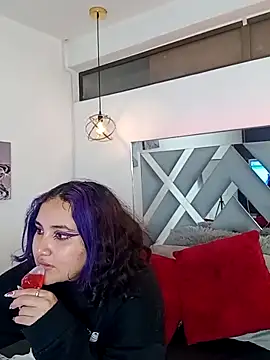 Liily Foxxy online show from 05-28-26, 10:56