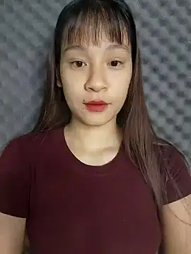Snapshot of -Hicici- chatting on 07-16-26, 12:27 -Hicici- online show from 07-16-26, 12:27