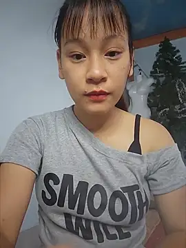 Snapshot of -Hicici- chatting on 07-24-26, 12:19 -Hicici- online show from 07-24-26, 12:19