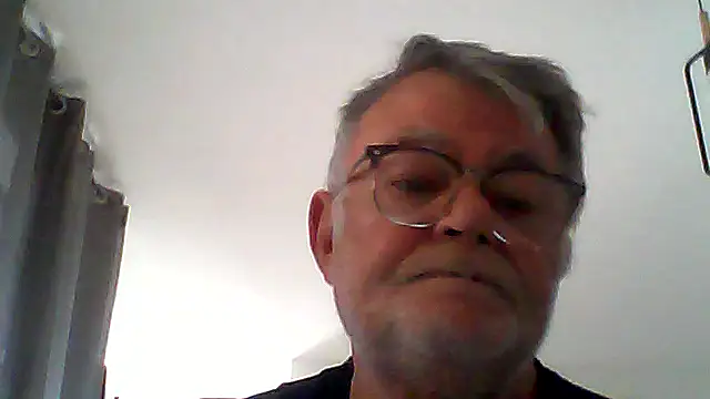 Snapshot of oura chatting on 05-16-26, 06:54 oura online show from 05-16-26, 06:54