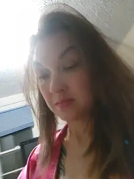 NicolePearl online show from 04-22-26, 12:46