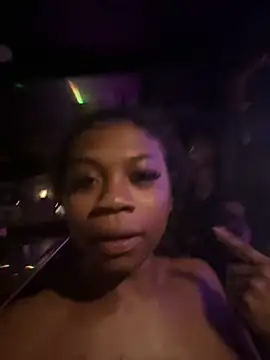 essencecora online show from 03-12-26, 05:02