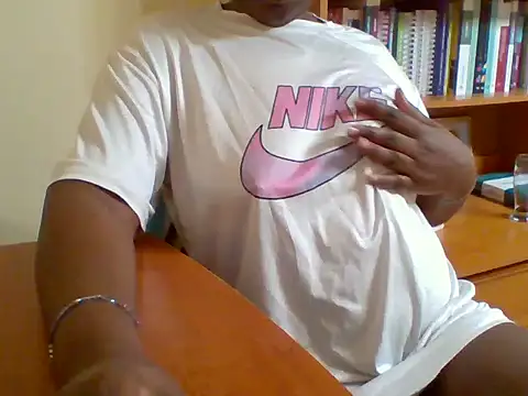 melaninebony2 online show from 03-27-26, 06:19