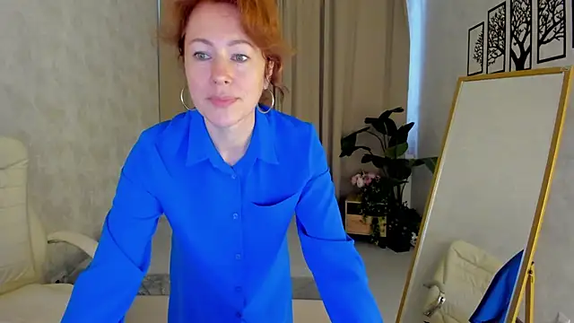 LeticiaRomano online show from 06-09-26, 04:02