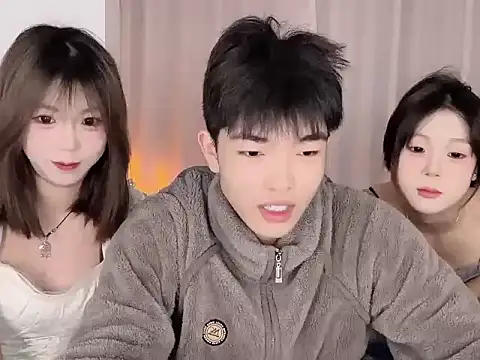 SM 00007 online show from 03-11-26, 02:56