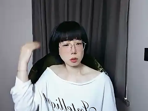 lin lin 520 520 online show from 03-27-26, 01:33