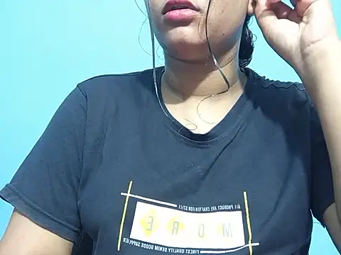 Emma 4433 online show from 04-04-26, 05:32