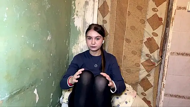 Lollybomb online show from 04-14-26, 08:59