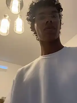 PUTO SALU online show from 03-10-26, 08:36