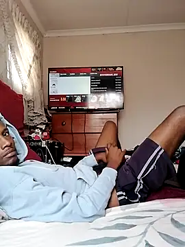 Callhimpizza385 online show from 03-12-26, 01:39