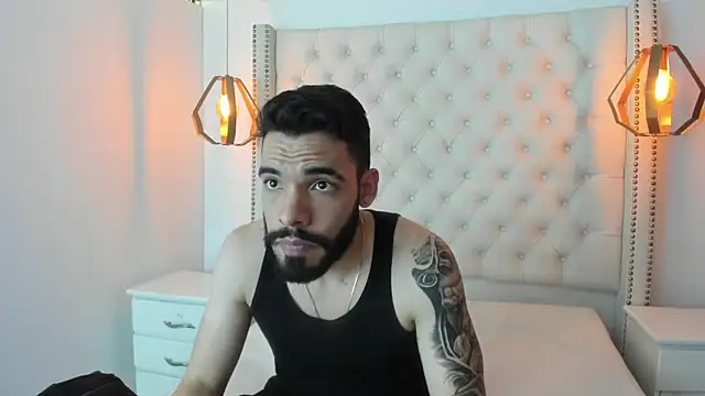 JEAN LEWIS2 online show from 04-15-26, 07:32