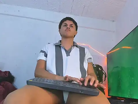 santy bosy online show from 03-11-26, 12:27