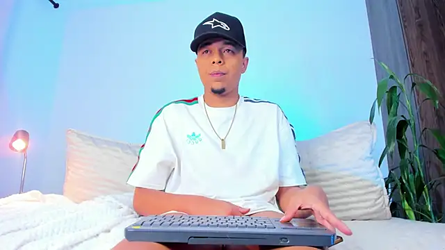 Randdy 333 online show from 04-25-26, 05:43