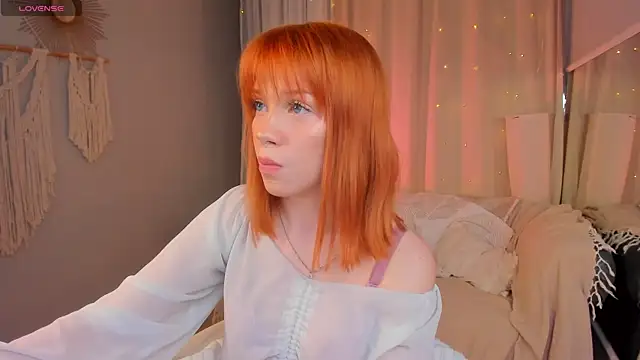 lisa sunny  online show from 04-15-26, 07:58