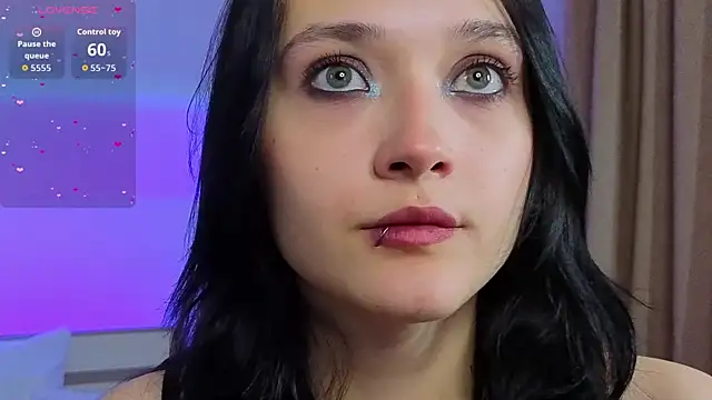 DarcyBlackwood online show from 04-24-26, 01:52