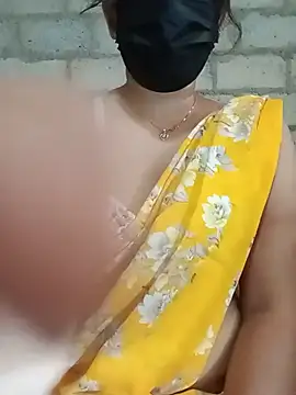 Snapshot of SLNISHU chatting on 07-27-26, 02:51 SLNISHU online show from 07-27-26, 02:51