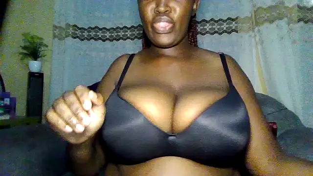 Snapshot of Milky_Titts chatting on 05-04-26, 01:07 Milky Titts online show from 05-04-26, 01:07