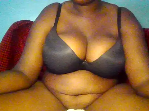 Snapshot of Milky_Titts chatting on 05-29-26, 05:16 Milky Titts online show from 05-29-26, 05:16