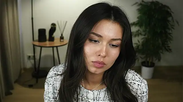 KendalHulse online show from 03-11-26, 12:22