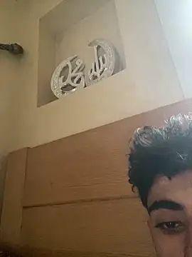 Achrafsad9i online show from 04-08-26, 05:24