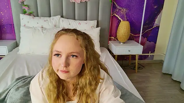 Snapshot of AnnaMoris chatting on 03-14-26, 03:06 AnnaMoris online show from 03-14-26, 03:06