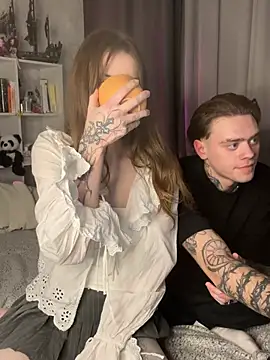 TanderThoughtLuv online show from 03-11-26, 08:15