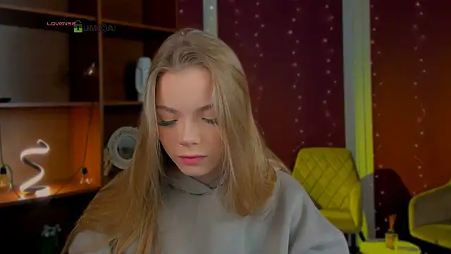 maddy moah online show from 04-25-26, 05:32