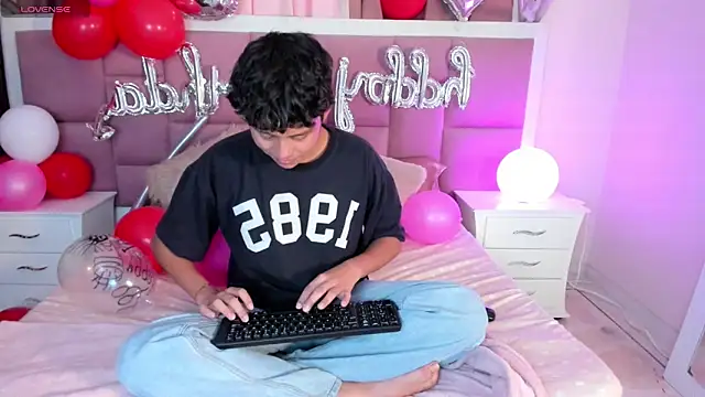 chico medusa online show from 04-25-26, 08:39