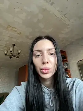 Snapshot of MishellKins chatting on 03-14-26, 11:48 MishellKins online show from 03-14-26, 11:48