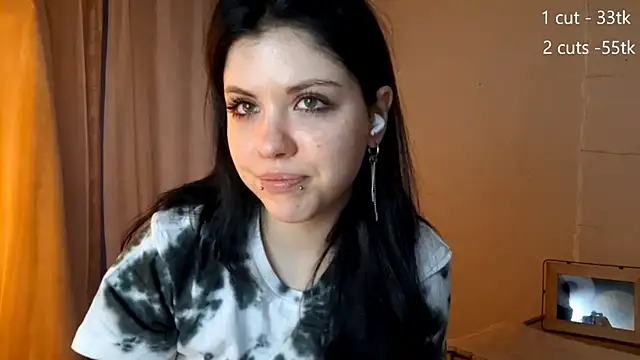 MiaTemptress online show from 04-28-26, 01:49